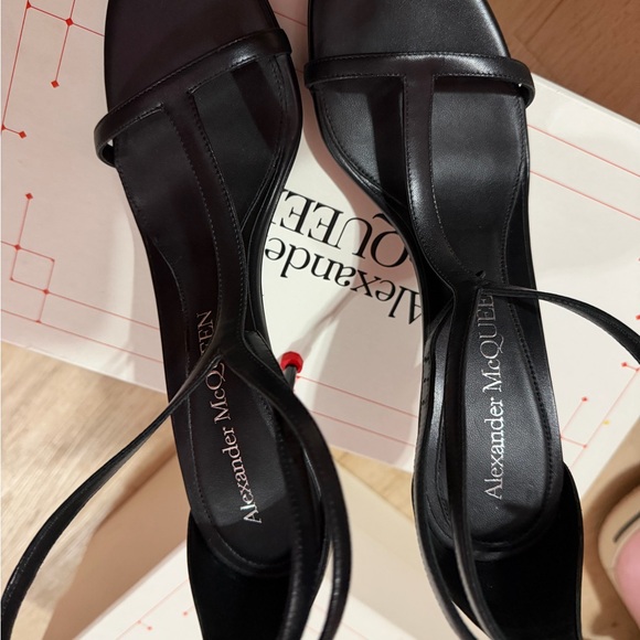 Leather heels Alexander McQueen Black size 39 EU in Leather  Alexander McQueen Strappy Black Heels